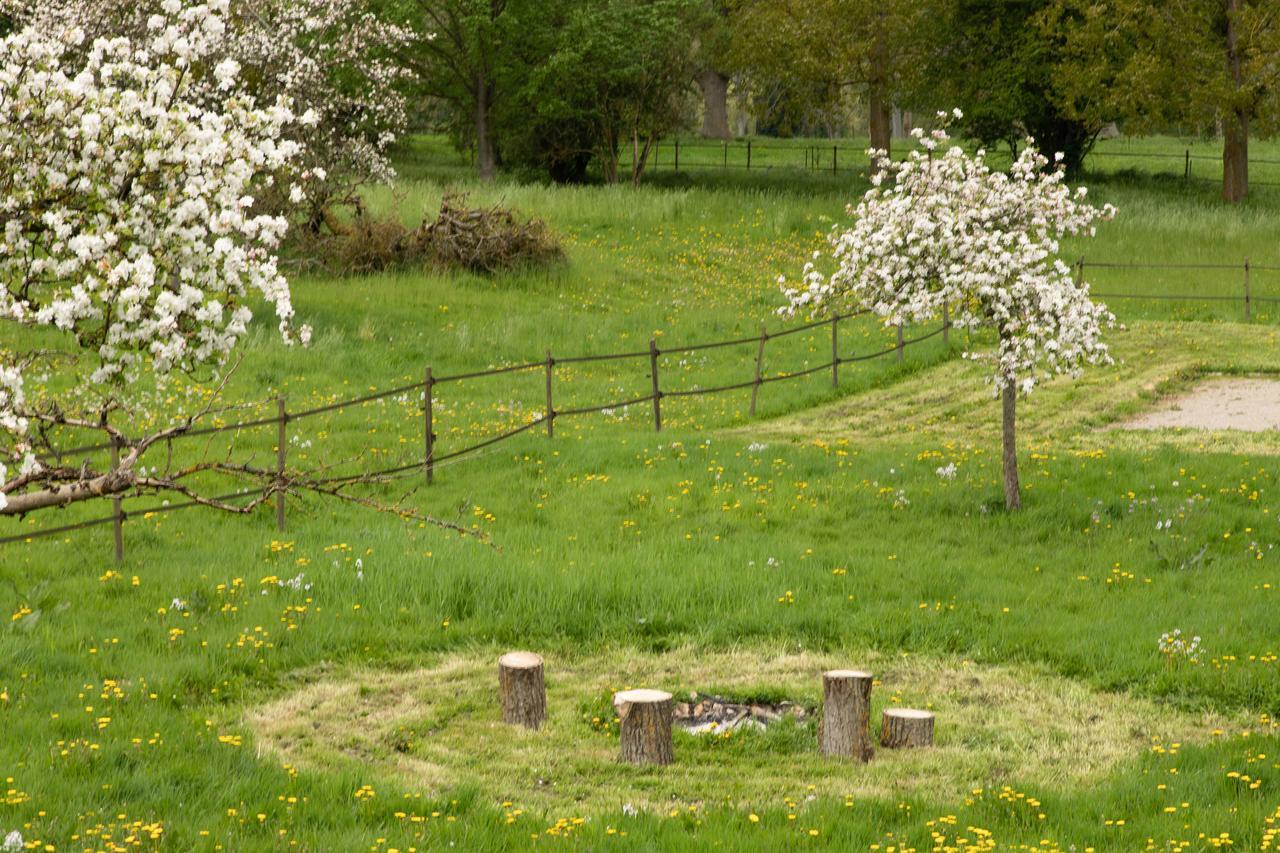 La Pomme Petillante Maisnieres Buitenkant foto
